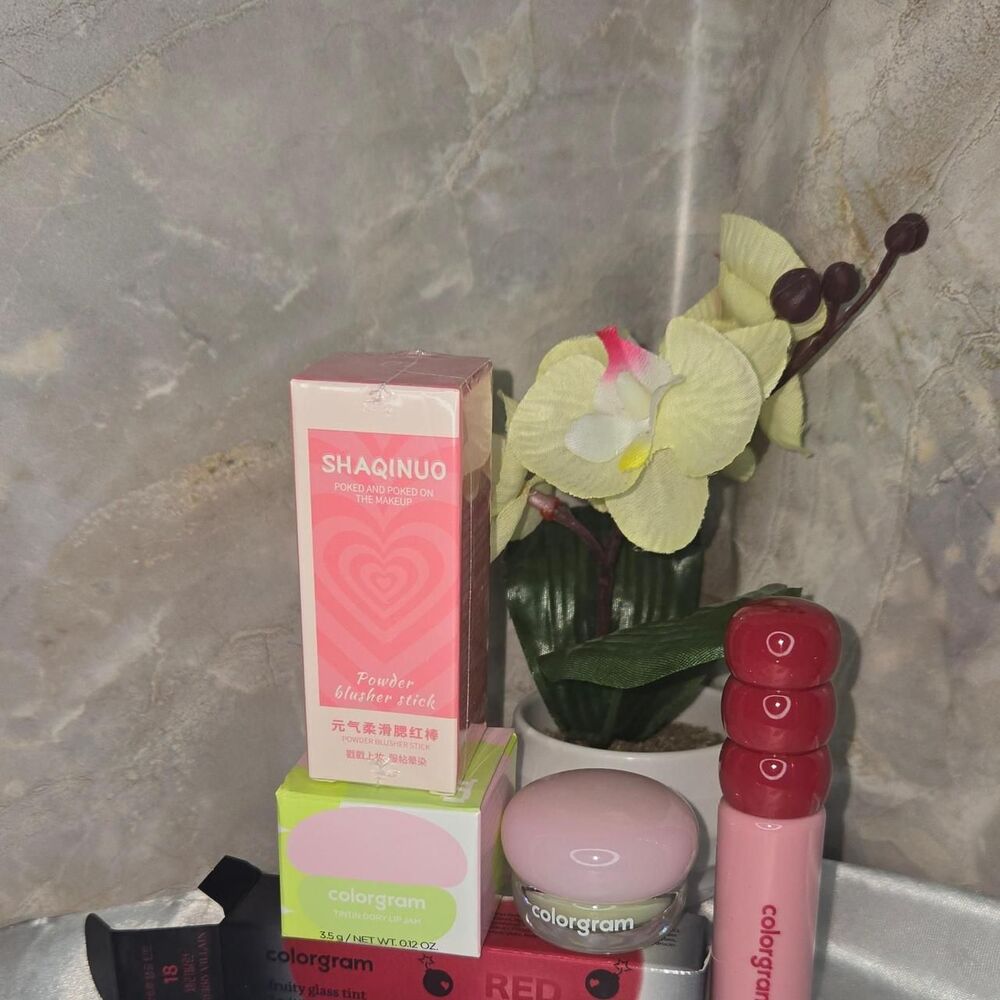 Colorgram makeup bundle